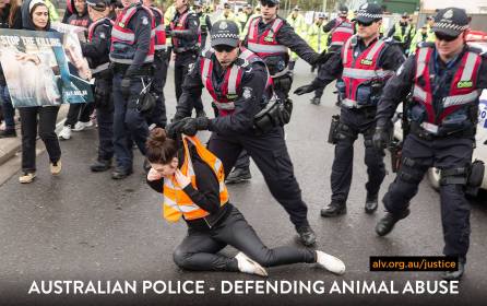 Aus police, defending animal abuse
